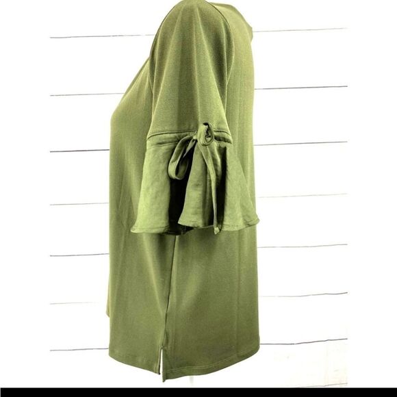 Banana Republic Flowy Flutter Sleeve Top - Picture 3 of 7